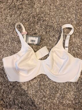 Bali White Seamless Underwire Bra
